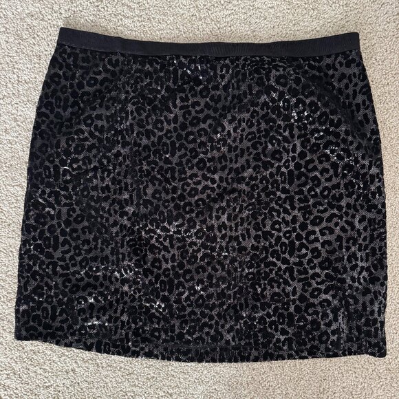 Sequin Leopard Print Skirt - Picture 1 of 3